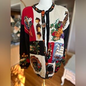 The Eagle's Eye Black Sweater 1993 Thanksgiving Fall